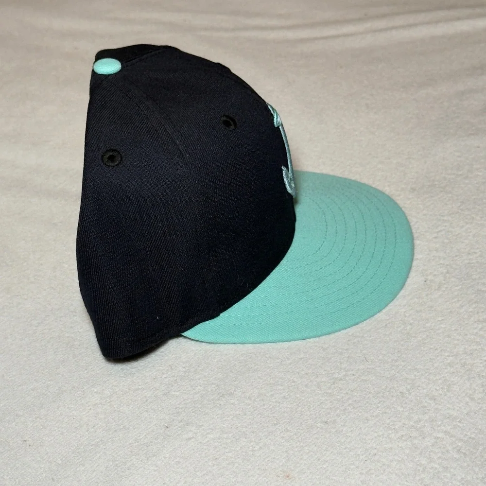 New Era 59FIFTY Seattle Kraken Fitted Hat Navy Teal Anchor Logo 7 3/4 NHL Cap